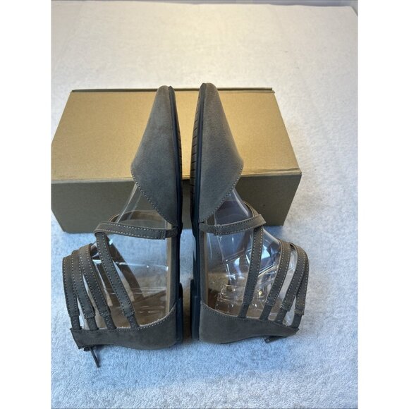 Sold out - Picture 3 of 9